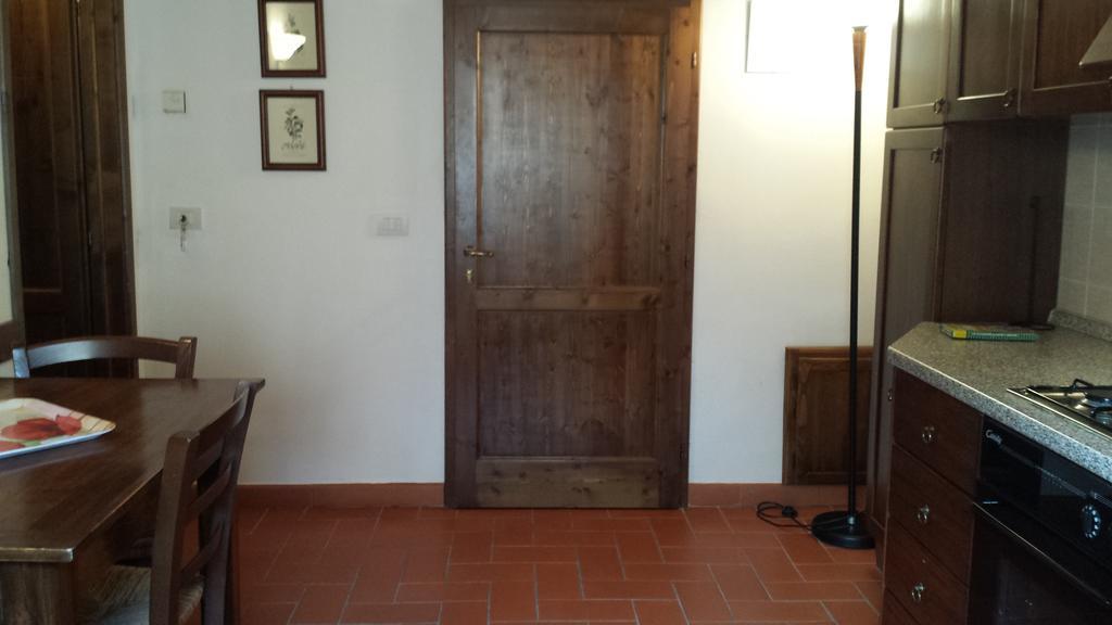 Agriturismo Castello Di Querceto Lucolena in Chianti Zimmer foto