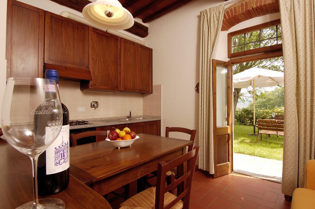 Agriturismo Castello Di Querceto Lucolena in Chianti Zimmer foto